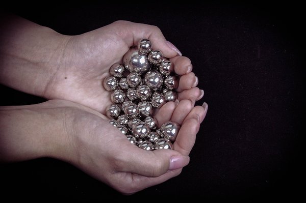 Découvrez le césium : le matériau essentiel pour vos besoins pvd